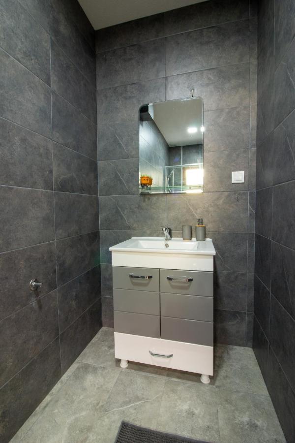 City Gate Apartment Охрид Екстер'єр фото